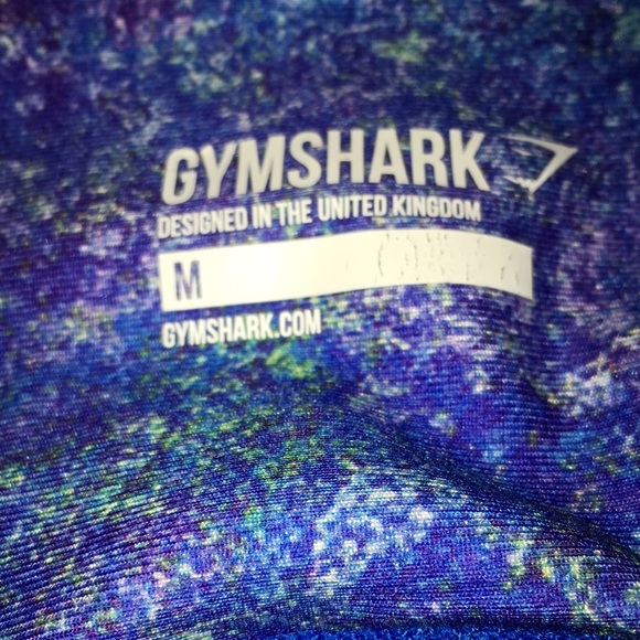 Gymshark leggings pattern with a galaxy theme. - Picture 3 of 3